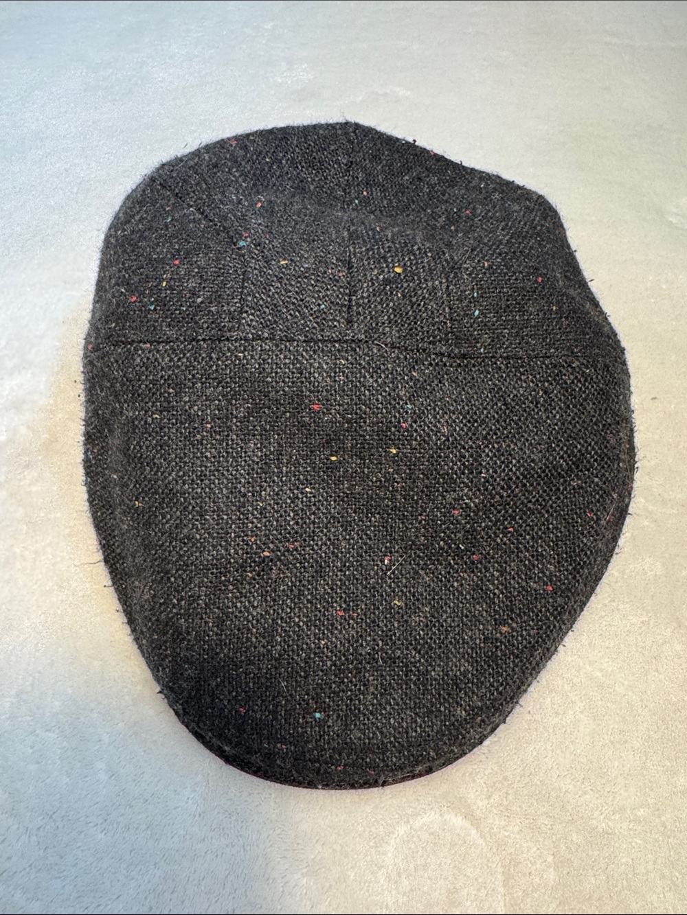 Henschel Hat Co. Gray tweed flat cap. Large.